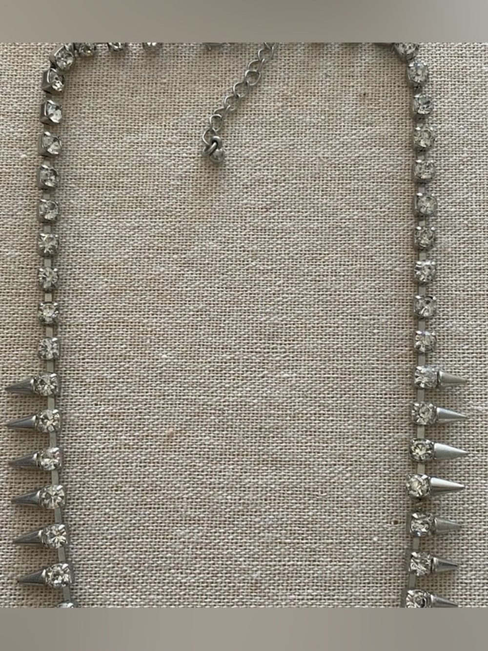 [ARCHIVE DROP 01] Y2K H&M "Jimmy Choo Era" Spike Choker - EUC - Picture 6 of 6